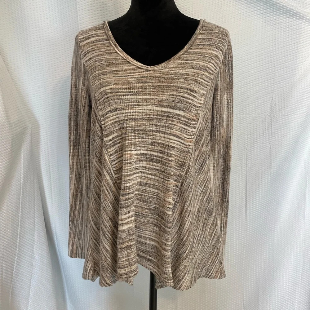 Knox Rose v-neck long sleeve soft browns striped sweater size medium